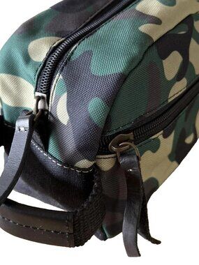 NEW Timberland Men’s Canvas Travel Kit / Toiletry Case NWT